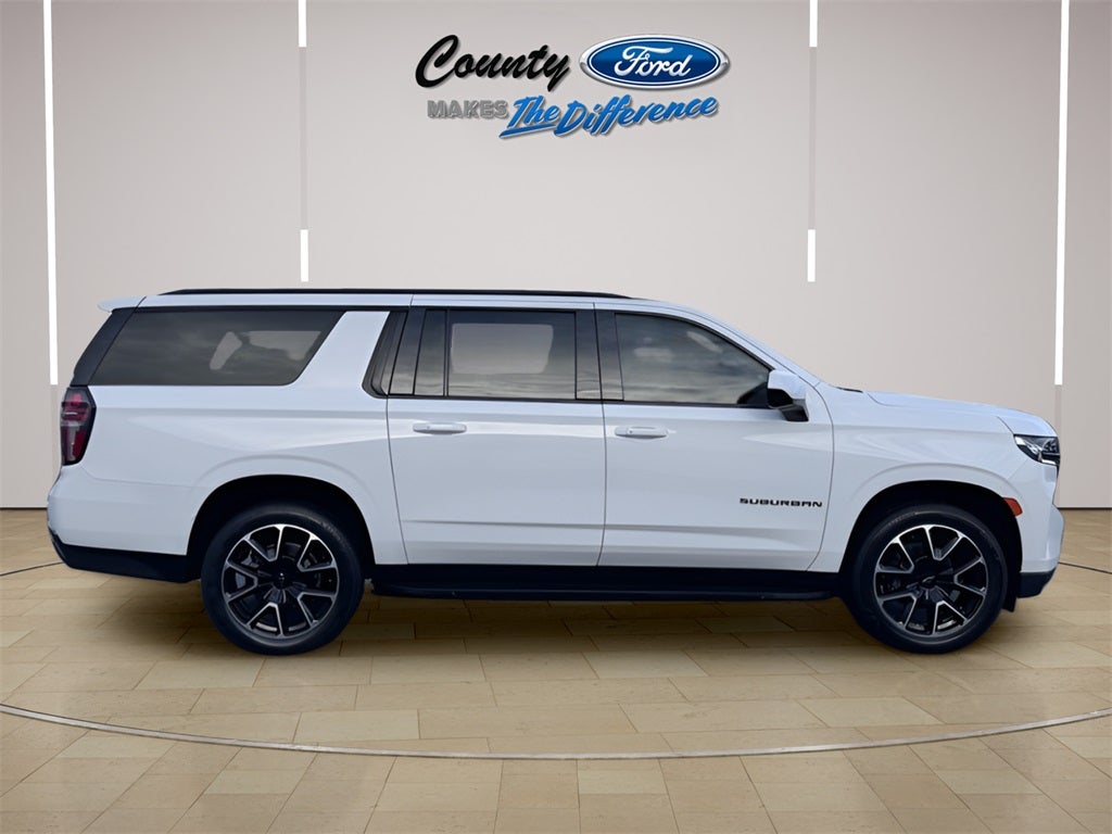 2021 Chevrolet Suburban RST