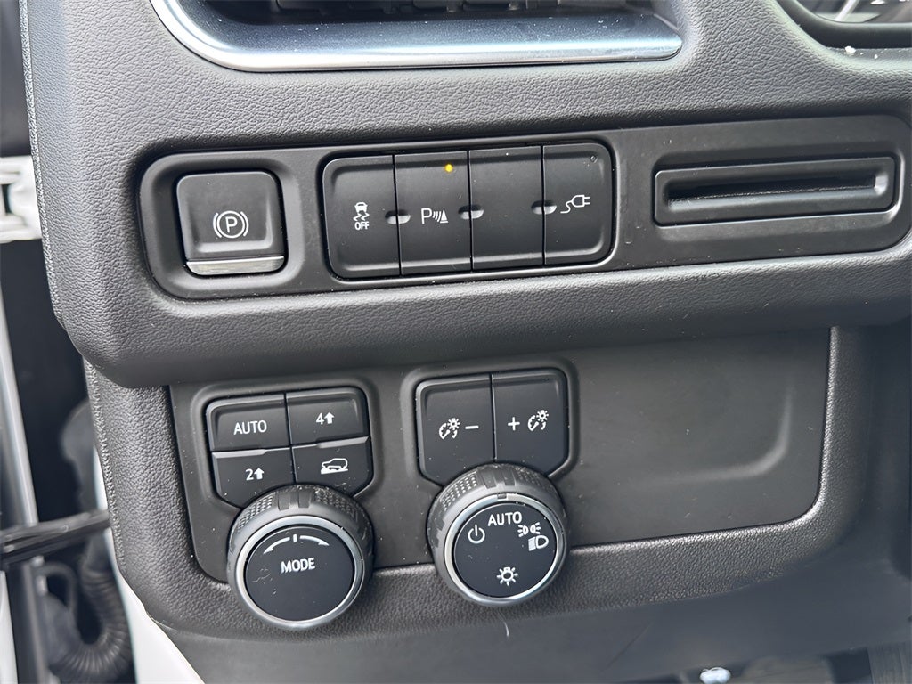 2021 Chevrolet Suburban RST