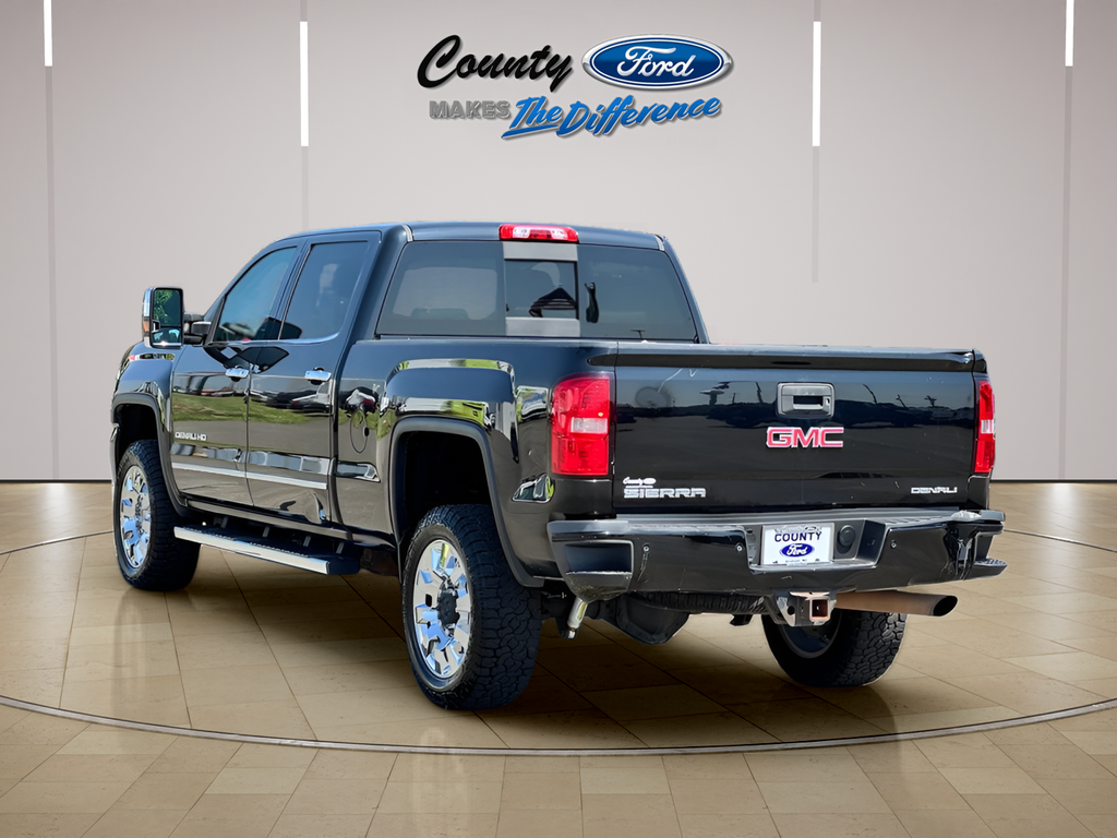 2015 GMC Sierra 2500HD Denali