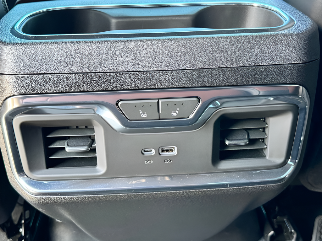 2024 GMC Sierra 3500HD Denali Ultimate
