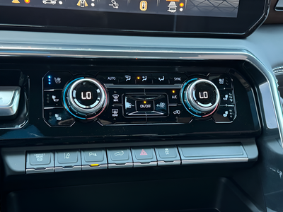 2024 GMC Sierra 3500HD Denali Ultimate