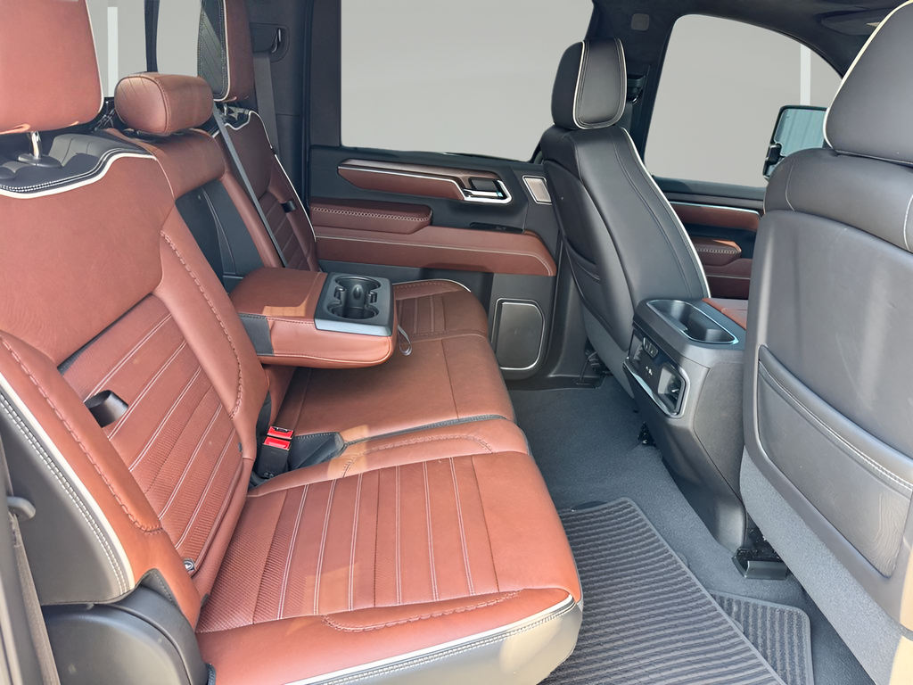 2024 GMC Sierra 3500HD Denali Ultimate