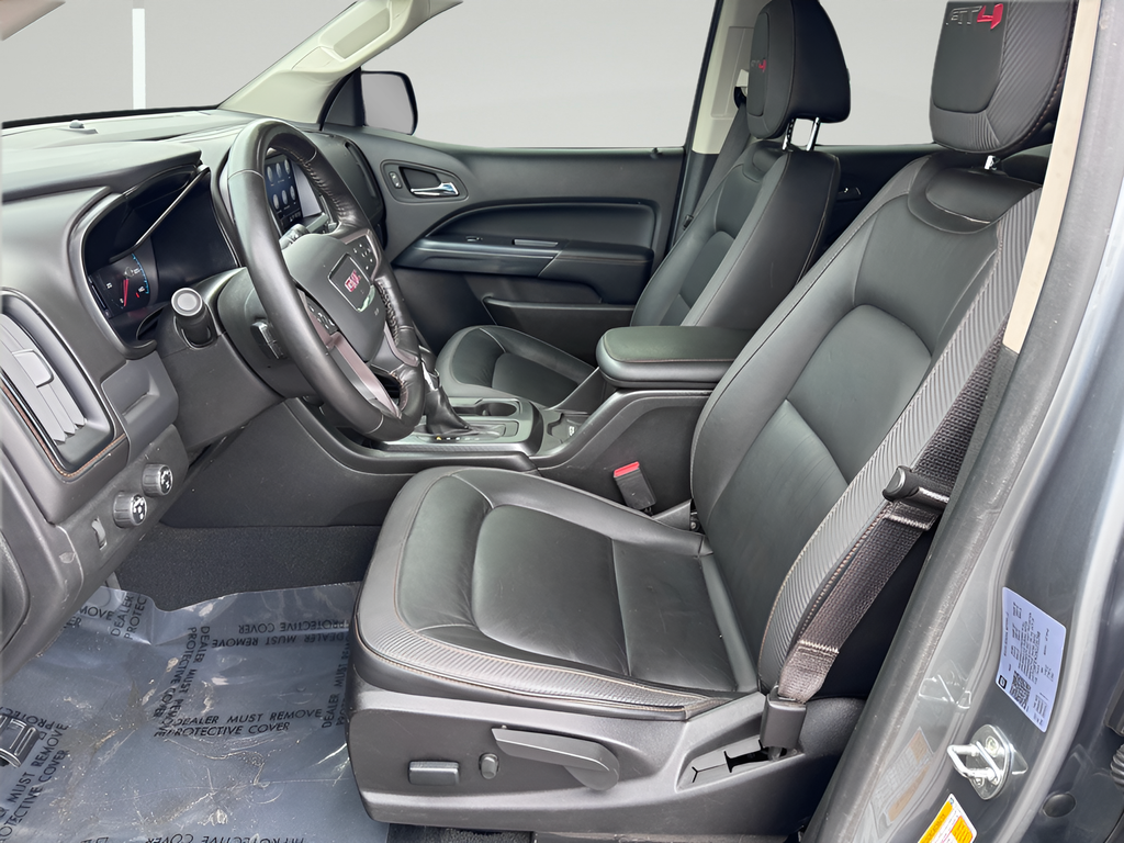 2022 GMC Canyon AT4 w/Leather