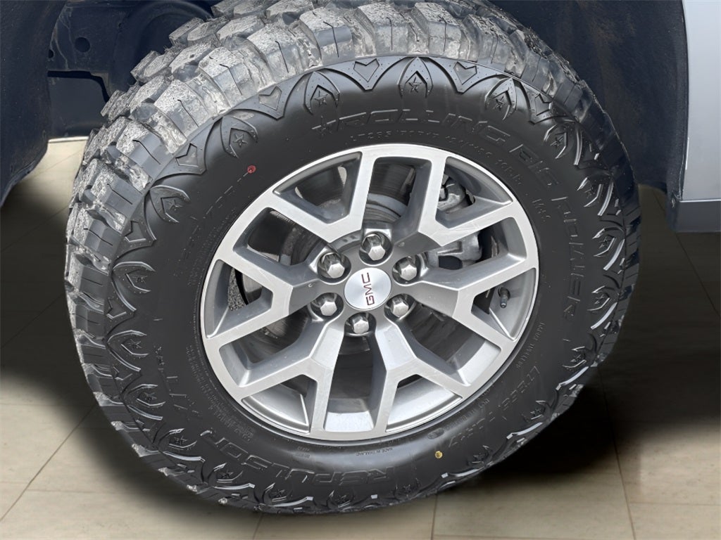 2022 GMC Canyon AT4 w/Leather