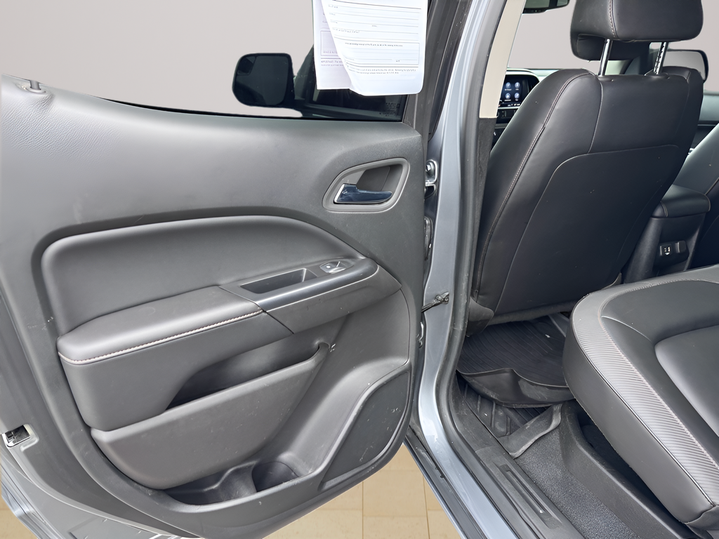 2022 GMC Canyon AT4 w/Leather