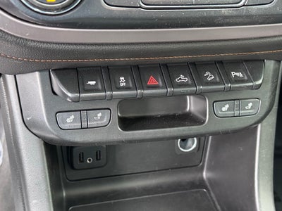 2022 GMC Canyon AT4 w/Leather