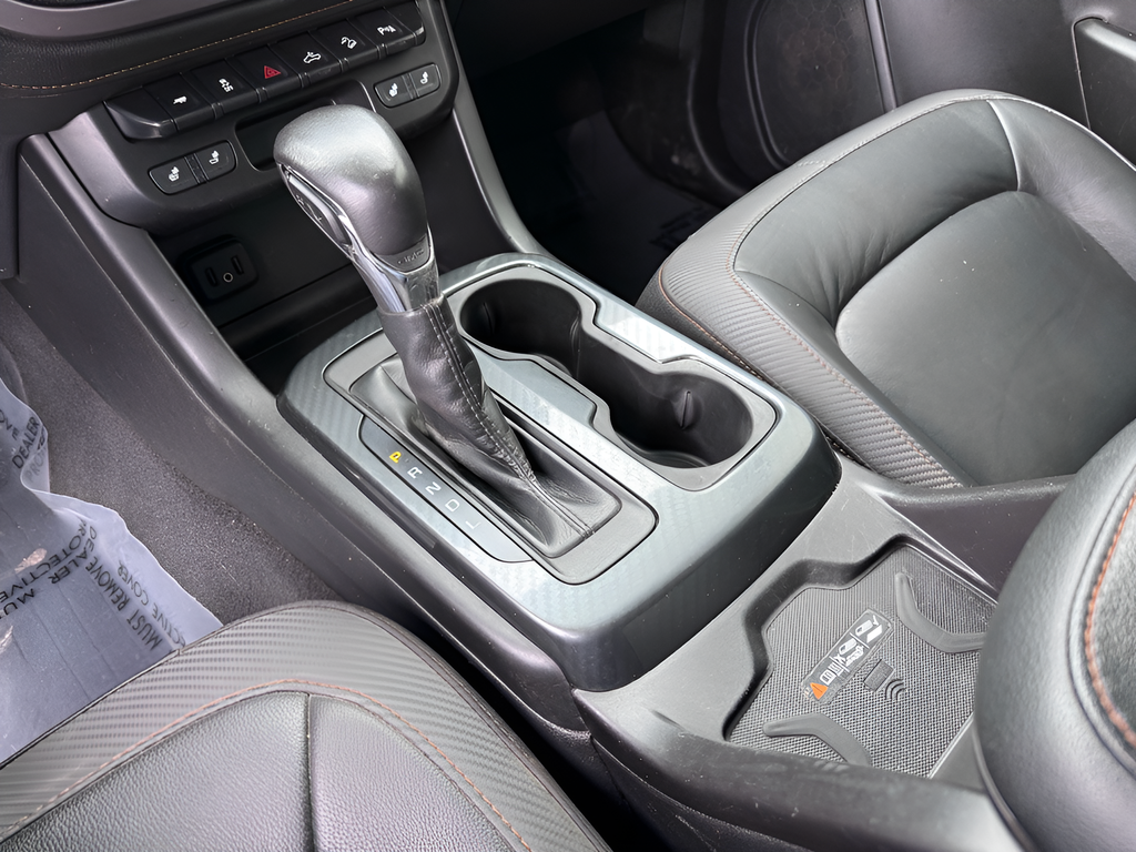 2022 GMC Canyon AT4 w/Leather