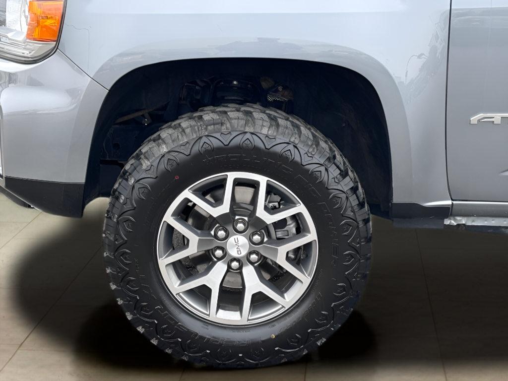 2022 GMC Canyon AT4 w/Leather