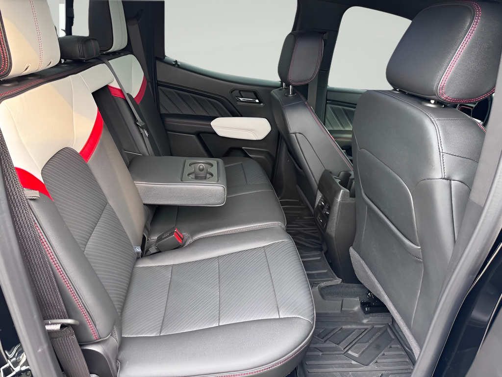 2024 GMC Canyon AT4X