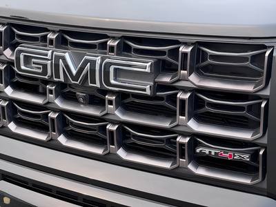 2024 GMC Canyon AT4X
