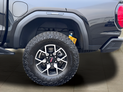 2024 GMC Canyon AT4X