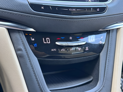 2019 Cadillac XT5 Premium Luxury