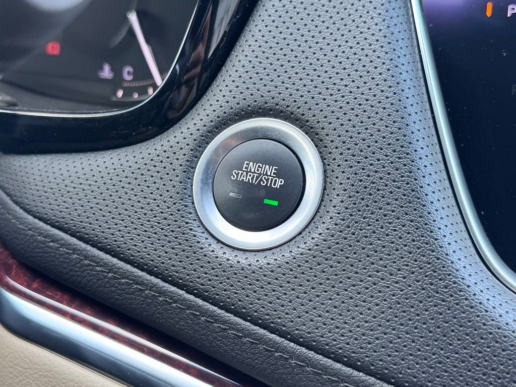 2019 Cadillac XT5 Premium Luxury