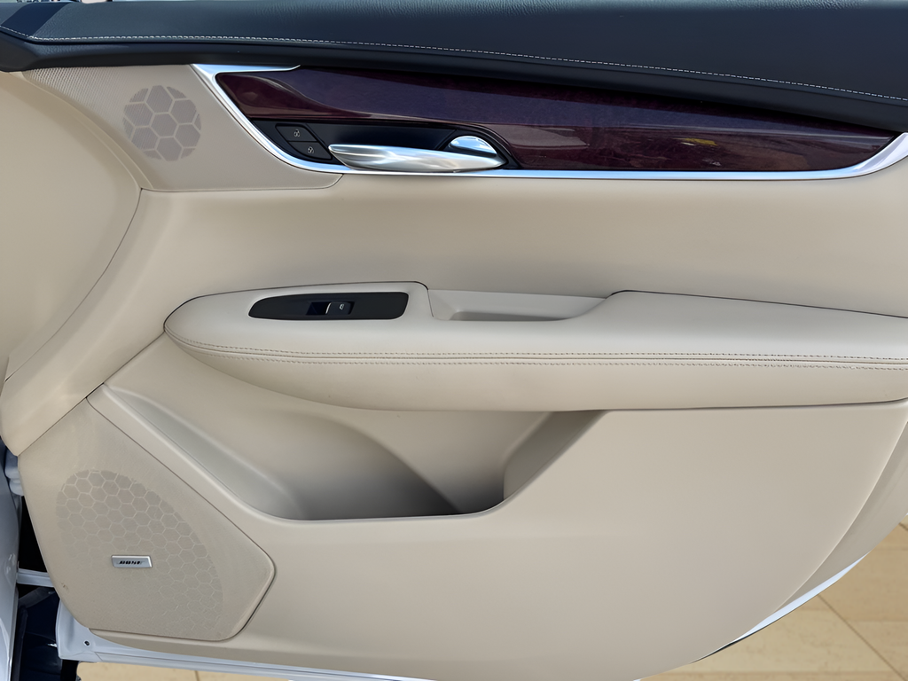 2019 Cadillac XT5 Premium Luxury