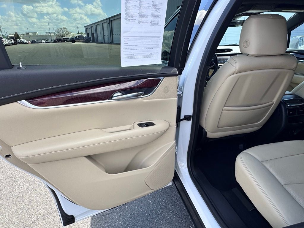 2019 Cadillac XT5 Premium Luxury