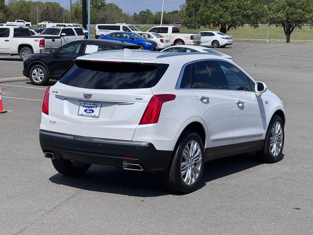 2019 Cadillac XT5 Premium Luxury