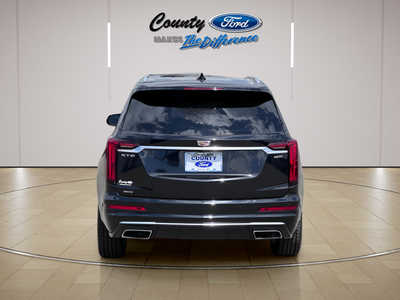2023 Cadillac XT6 Premium Luxury