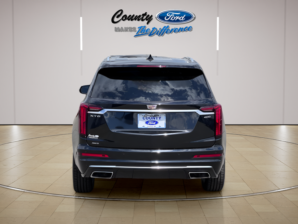 2023 Cadillac XT6 Premium Luxury