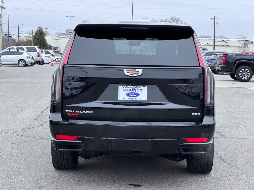 2023 Cadillac Escalade Sport