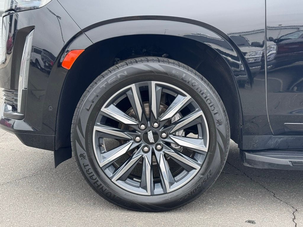 2023 Cadillac Escalade Sport