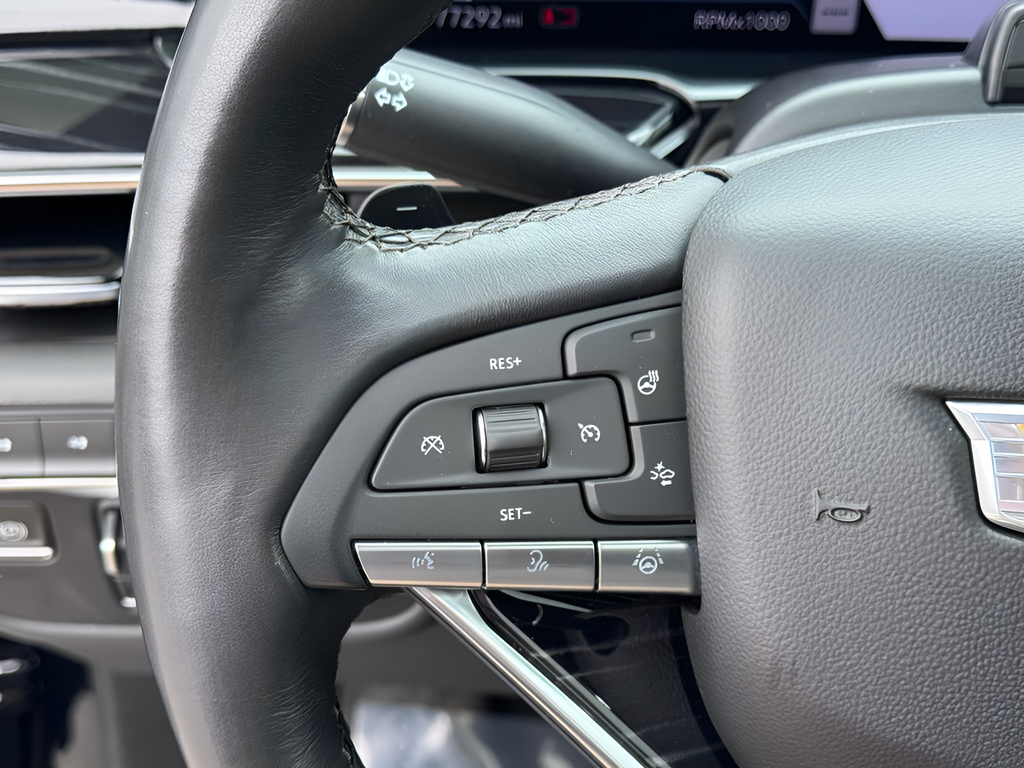 2023 Cadillac Escalade Sport