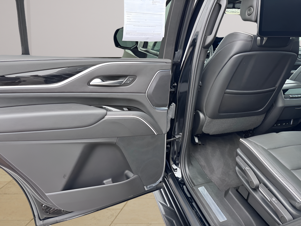 2023 Cadillac Escalade Sport