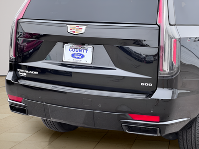 2023 Cadillac Escalade Sport