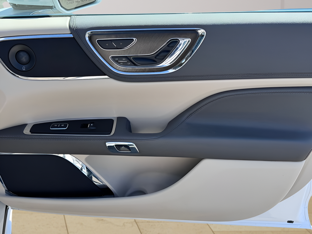 2019 Lincoln Continental Reserve