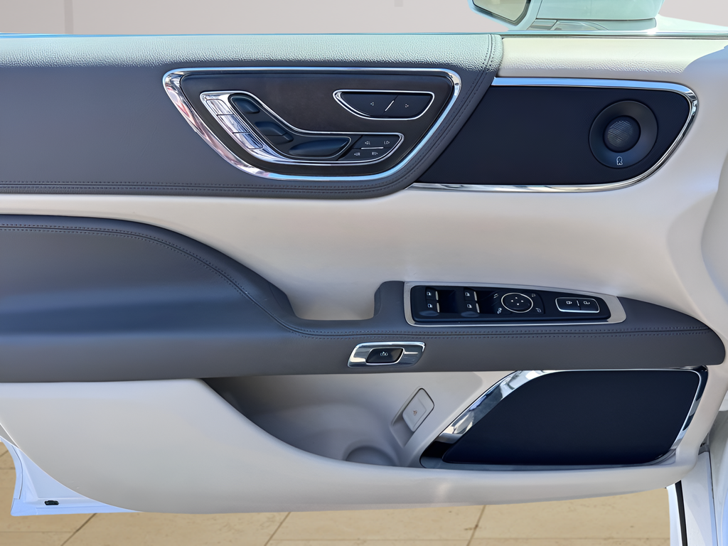 2019 Lincoln Continental Reserve