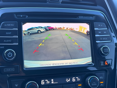 2017 Nissan Maxima SR