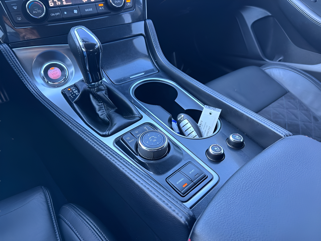 2017 Nissan Maxima SR