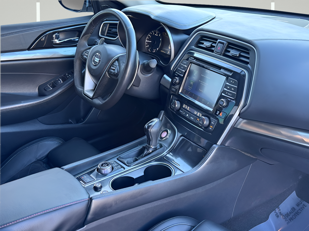 2017 Nissan Maxima SR