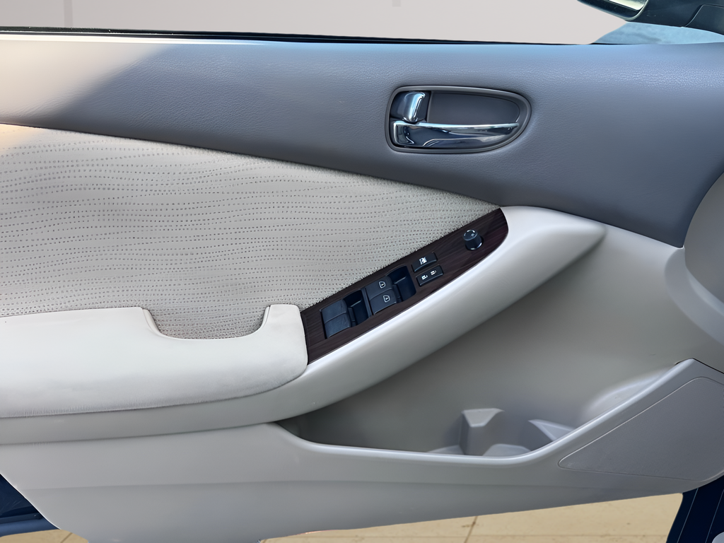 2012 Nissan Altima 3.5 SR