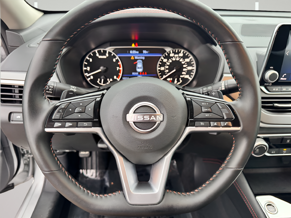 2025 Nissan Altima 2.5 SR