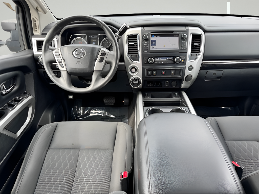 2017 Nissan Titan SV