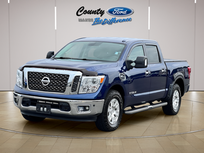 2017 Nissan Titan SV