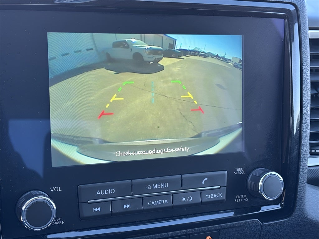 2024 Nissan Frontier SV