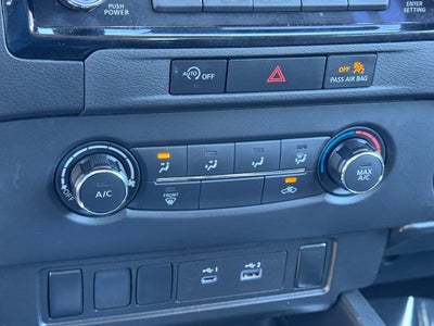 2024 Nissan Frontier SV