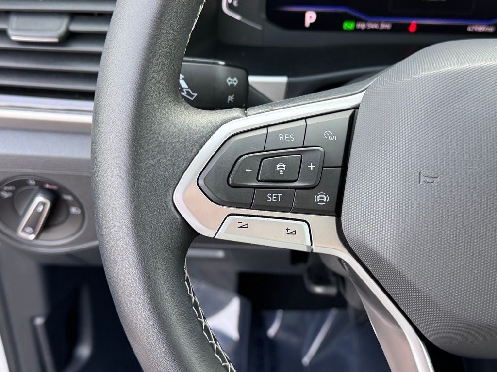 2023 Volkswagen Atlas 2.0T SE w/Technology