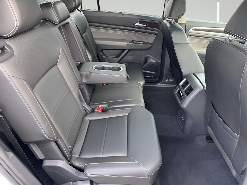 2023 Volkswagen Atlas 2.0T SE w/Technology