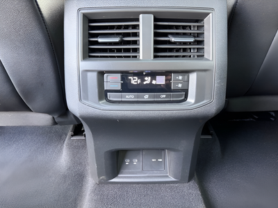 2023 Volkswagen Atlas 2.0T SE w/Technology