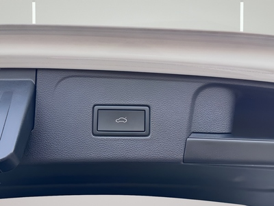 2023 Volkswagen Atlas 2.0T SE w/Technology