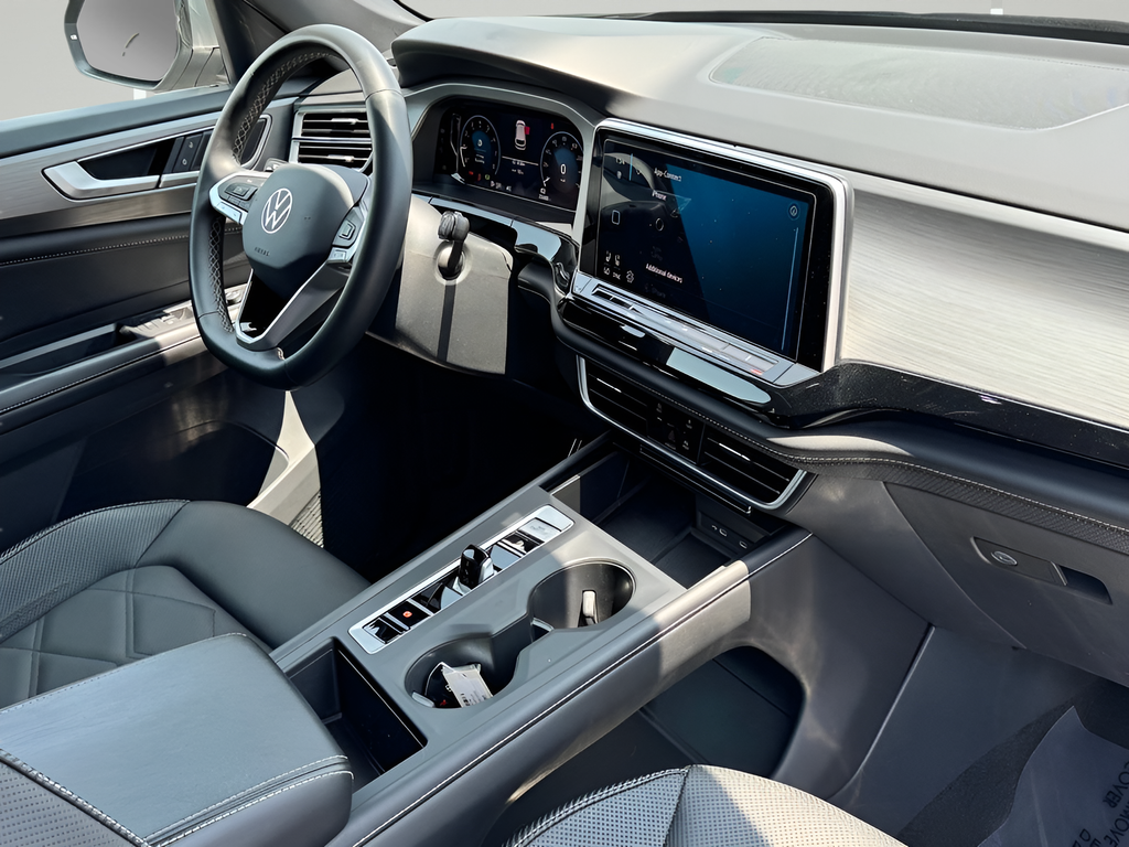 2024 Volkswagen Atlas Cross Sport 2.0T SE