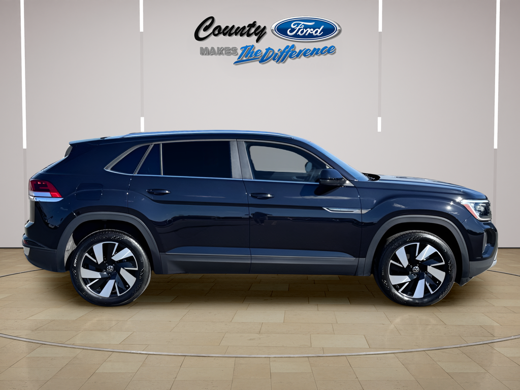 2025 Volkswagen Atlas Cross Sport 2.0T SE w/Technology