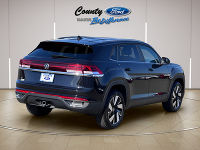 2025 Volkswagen Atlas Cross Sport 2.0T SE w/Technology