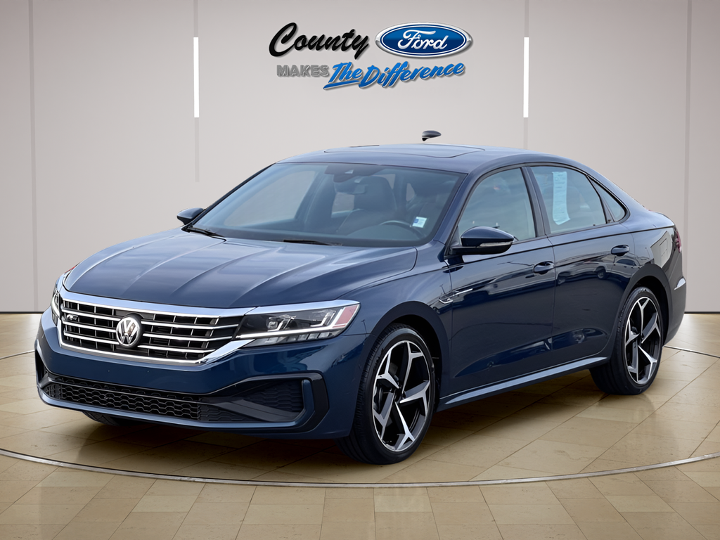 2022 Volkswagen Passat 2.0T R-Line