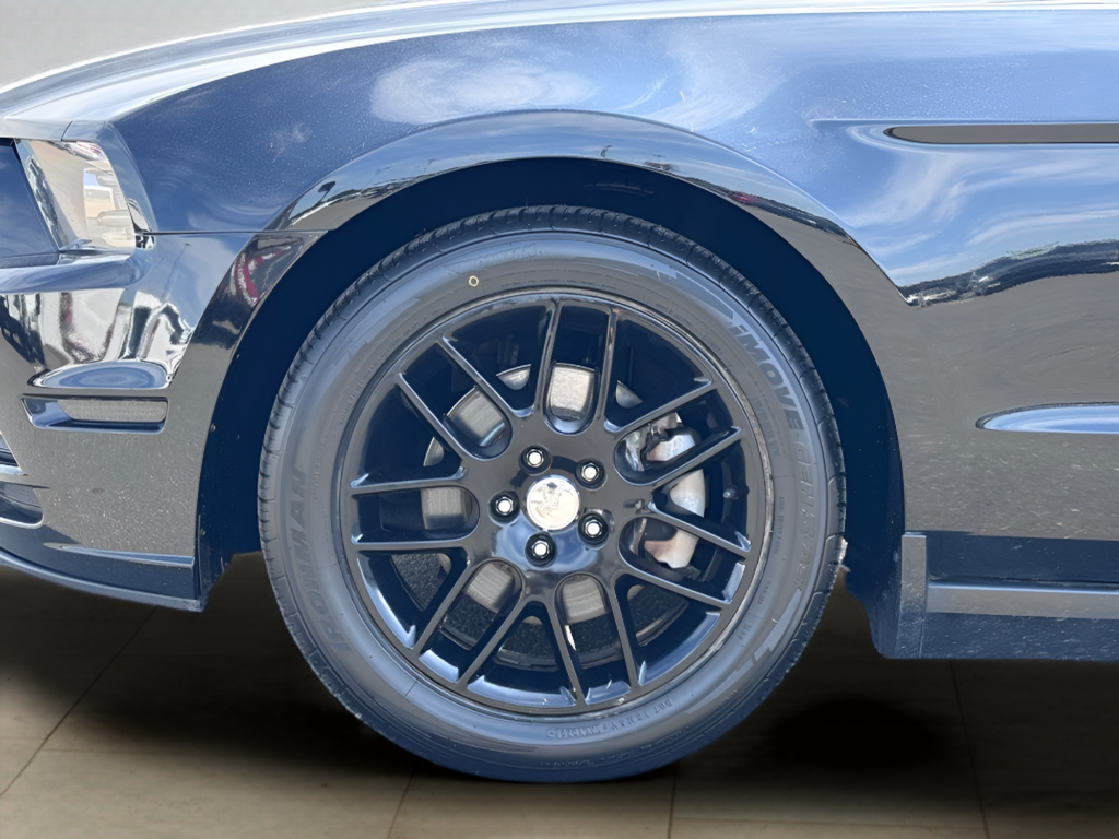 2014 Ford Mustang V6
