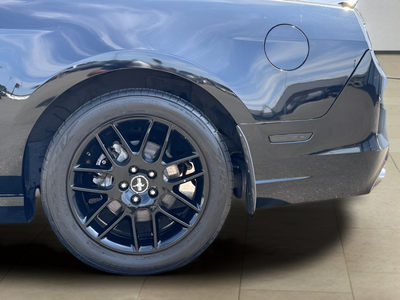 2014 Ford Mustang V6