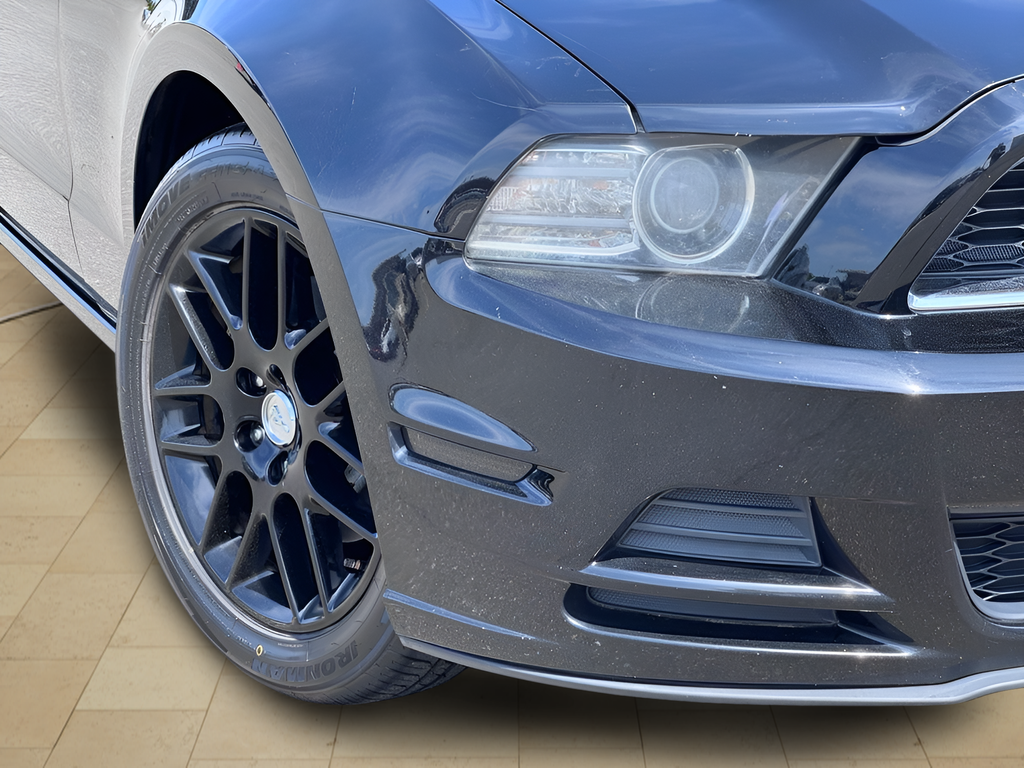 2014 Ford Mustang V6