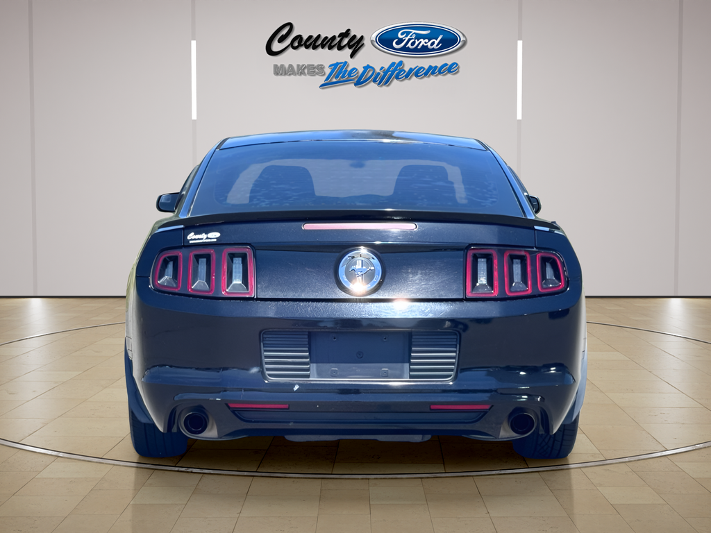 2014 Ford Mustang V6